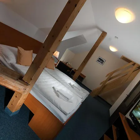 Lyzarska Bouda Domovina Hotel Špindlerŭv Mlýn