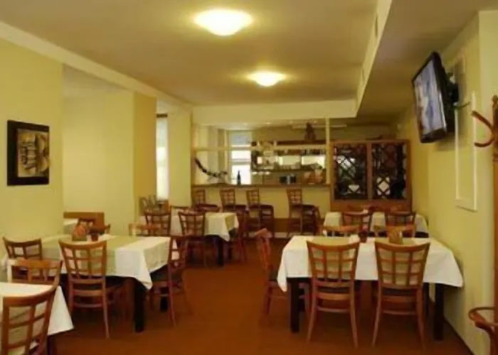 Hotell Lyzarska Bouda Domovina 3*